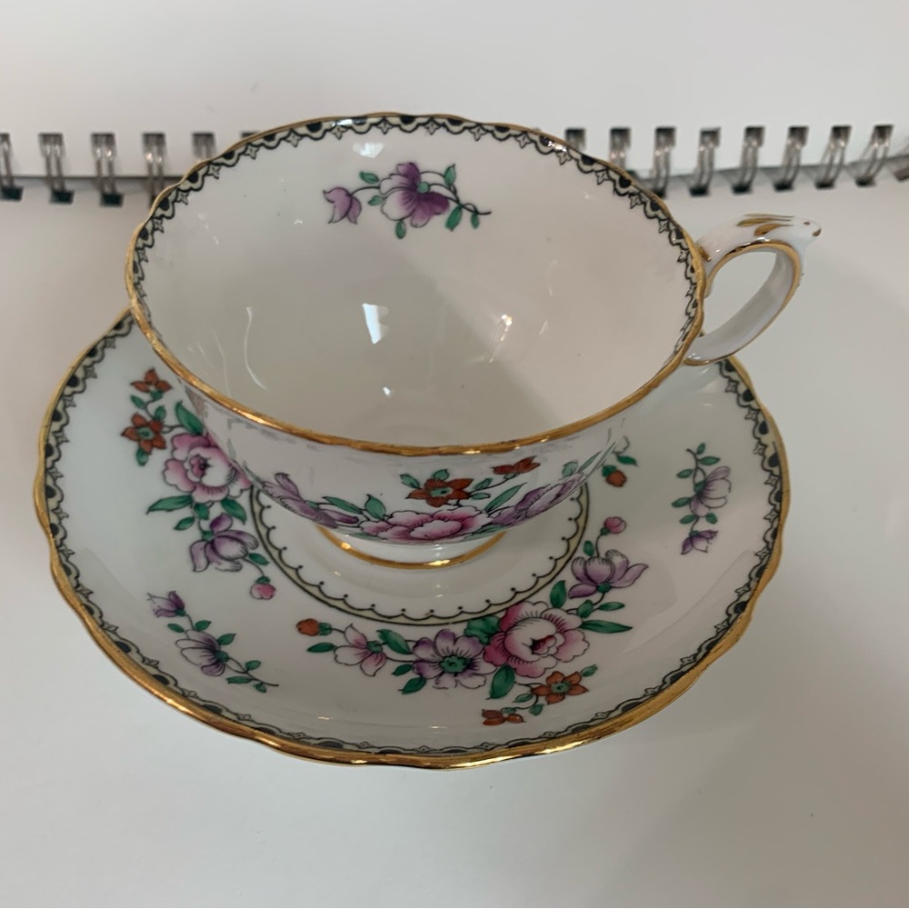 Vintage Royal Staffordshire Floral & Scalloped Tea Cup & Saucer